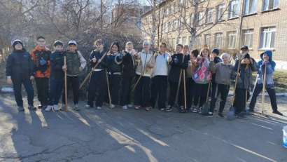 В рамках реализации плана мероприятий «Весенняя неделя добра» 21 апреля была проведена экологическая акция «Чистый двор»